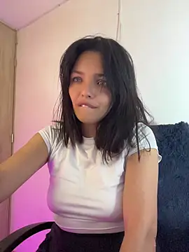LaraDanverss online show from 24, 6, 2026