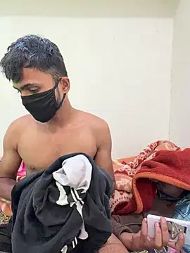 Snapshot of syndyc1 chatting on 19, 1, 2026 syndyc1 online show from 19, 1, 2026