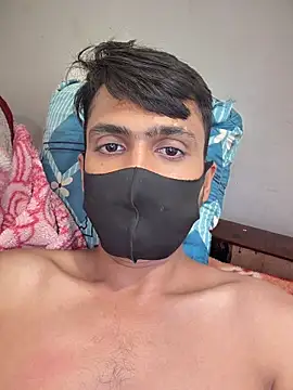 Snapshot of syndyc1 chatting on 7, 2, 2026 syndyc1 online show from 7, 2, 2026