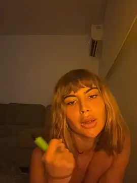 Snapshot of honeysohpia chatting on 28, 11, 2025 honeysohpia online show from 28, 11, 2025