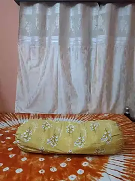 Cute-richa1 online show from 5, 3, 2026