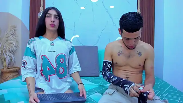 Loversinfire2 online show from 3, 4, 2026