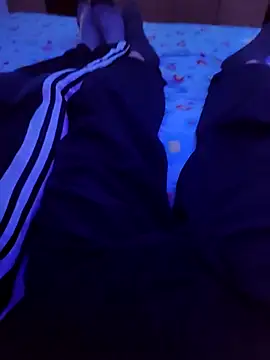 Snapshot of bnnzin chatting on 18, 11, 2025 bnnzin online show from 18, 11, 2025