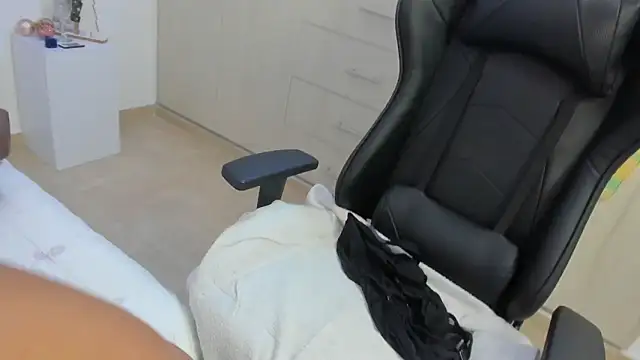 BWW-CINDY11 online show from 21, 12, 2025