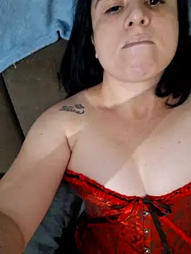 Snapshot of Pocahhontas69 chatting on 17, 11, 2025 Pocahhontas69 online show from 17, 11, 2025