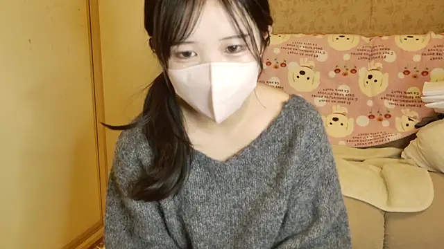 Nemu chan  online show from 19, 12, 2025