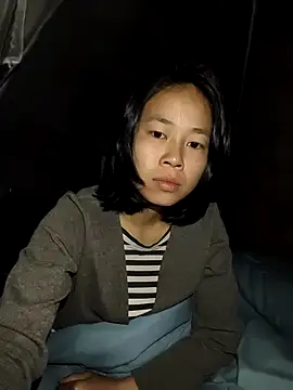 Snapshot of Cat-meow chatting on 18, 11, 2025 Cat-meow online show from 18, 11, 2025