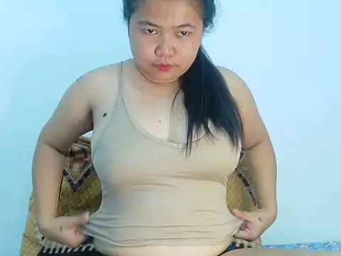 Snapshot of Sweetbigtits_69 chatting on 10, 2, 2026 Sweetbigtits 69 online show from 10, 2, 2026