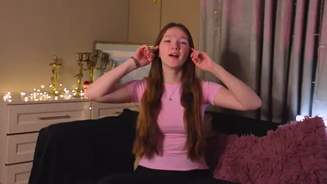 MelvinaEbner online show from 5, 12, 2025