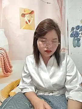 Snapshot of Cover-baa chatting on 20, 4, 2026 Cover-baa online show from 20, 4, 2026
