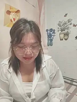 Snapshot of Cover-baa chatting on 30, 5, 2026 Cover-baa online show from 30, 5, 2026