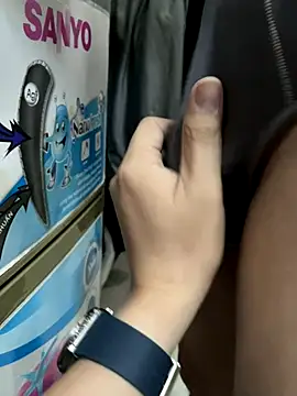 Bui Vinh Khoi18 online show from 21, 11, 2025