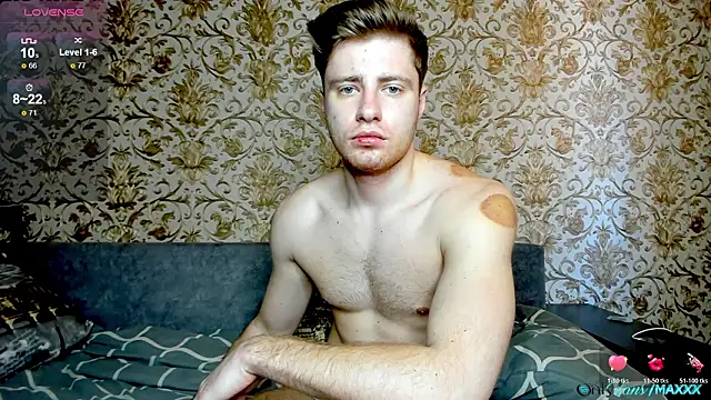 Maxhornyblondieman online show from 15, 3, 2026