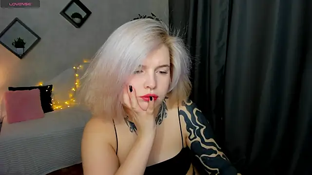 shadow  purrr online show from 5, 12, 2025