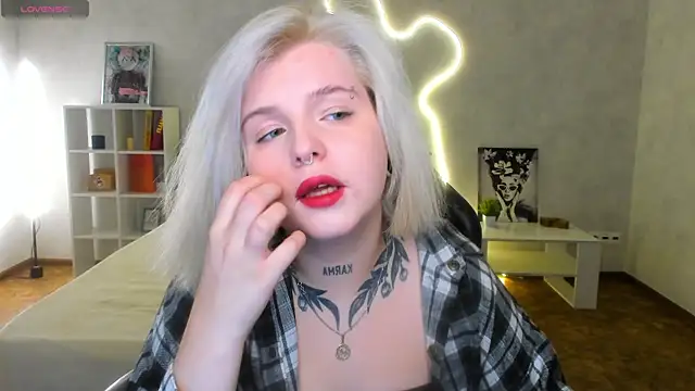 shadow  purrr online show from 15, 12, 2025