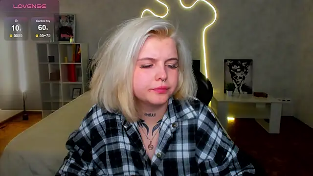 shadow  purrr online show from 18, 12, 2025