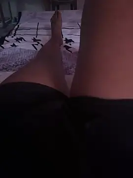 Snapshot of raveena_hot chatting on 22, 11, 2025 raveena hot online show from 22, 11, 2025