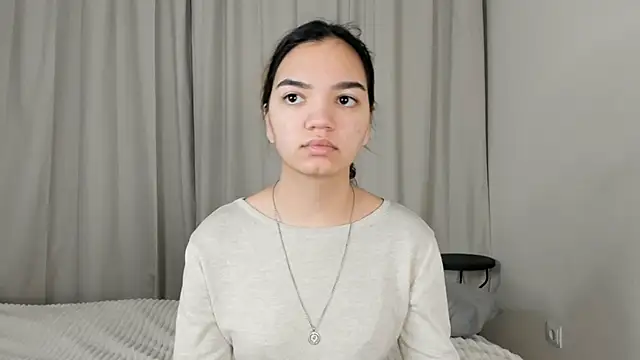 Snapshot of CoreenLuebbers chatting on 28, 11, 2025 CoreenLuebbers online show from 28, 11, 2025