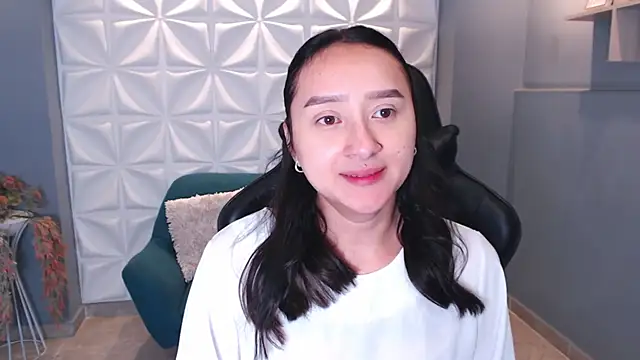 HorneyyQueen online show from 22, 11, 2025