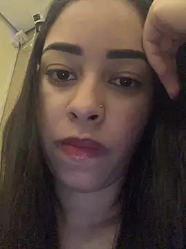 Snapshot of Amandinhaa19 chatting on 5, 2, 2026 Amandinhaa19 online show from 5, 2, 2026