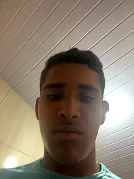 Snapshot of nndbbssn chatting on 17, 11, 2025 nndbbssn online show from 17, 11, 2025