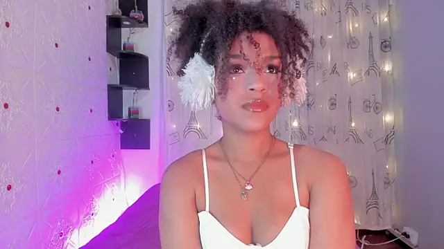 Snapshot of Serena_Fey chatting on 28, 11, 2025 Serena Fey online show from 28, 11, 2025