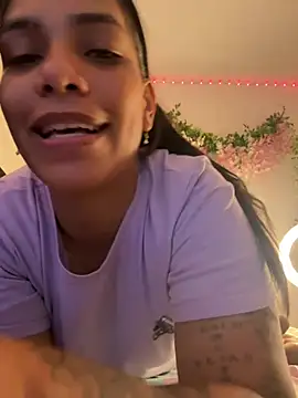 ArielleMillerr- online show from 17, 4, 2026