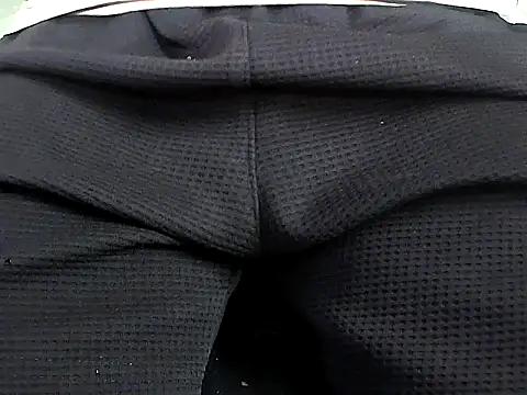 Snapshot of localboybbsr chatting on 21, 12, 2025 localboybbsr online show from 21, 12, 2025