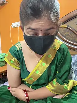 cutestpearl online show from 2, 5, 2026
