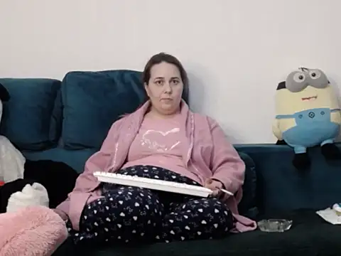 EmilyJenner online show from 5, 3, 2026