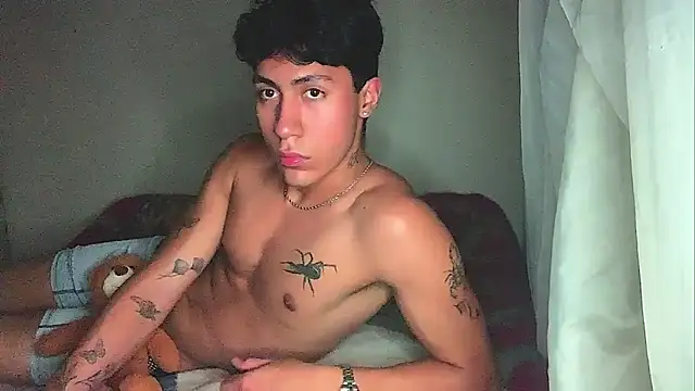 Snapshot of lyonjared_ chatting on 2, 12, 2025 lyonjared online show from 2, 12, 2025