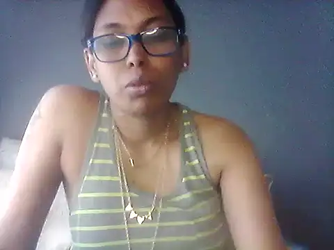 Snapshot of TiaBlaze chatting on 30, 11, 2025 TiaBlaze online show from 30, 11, 2025