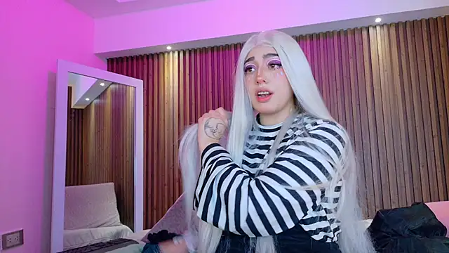 Snapshot of GabyRose9 chatting on 1, 12, 2025 GabyRose9 online show from 1, 12, 2025