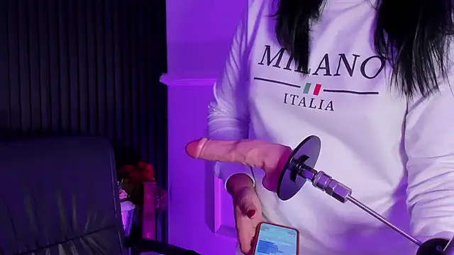 Sienarosewood online show from 16, 12, 2025