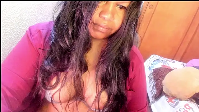 ebonycamelia online show from 11, 4, 2026