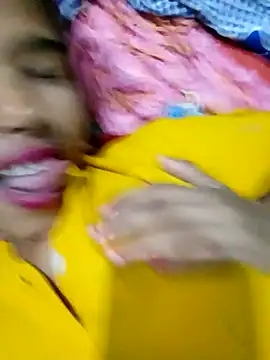 Hott myraa online show from 1, 12, 2025