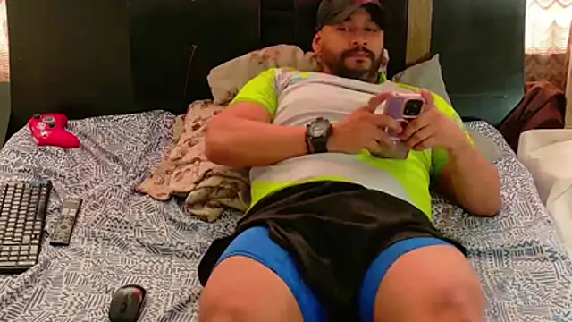 musclehetero online show from 28, 6, 2026