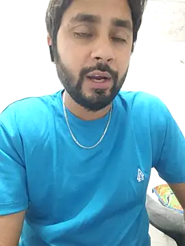 Cute Lucky online show from 2, 4, 2026