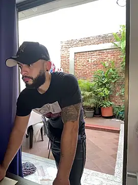 Mike savage3 online show from 17, 12, 2025