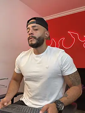 Mike savage3 online show from 17, 7, 2026