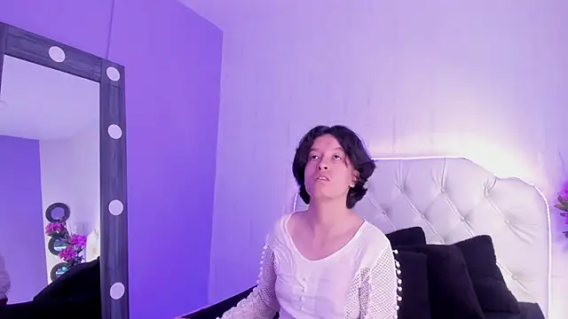 Snapshot of CoralAndOcean_ chatting on 1, 12, 2025 CoralAndOcean online show from 1, 12, 2025