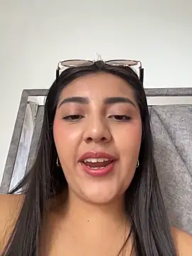 Snapshot of Sammyy_torres chatting on 6, 3, 2026 Sammyy torres online show from 6, 3, 2026
