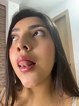 Snapshot of Sammyy_torres chatting on 11, 4, 2026 Sammyy torres online show from 11, 4, 2026