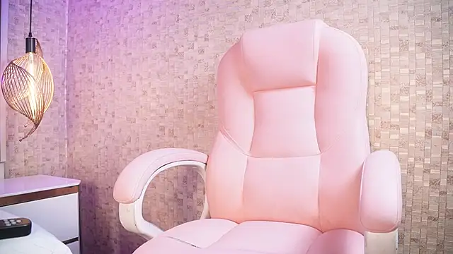 luciana agudelo online show from 5, 3, 2026