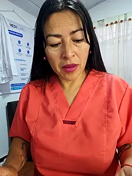 Snapshot of JustSamantha_ chatting on 6, 5, 2026 JustSamantha online show from 6, 5, 2026