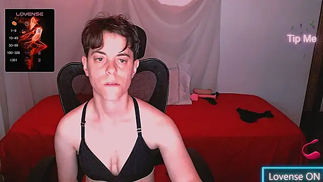 yuyitohairy online show from 30, 11, 2025