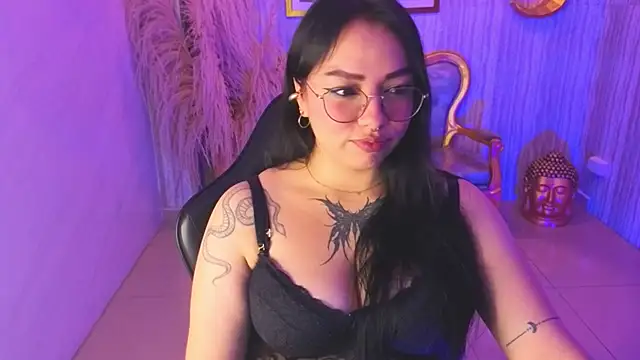 Snapshot of lexie_s chatting on 19, 12, 2025 lexie s online show from 19, 12, 2025