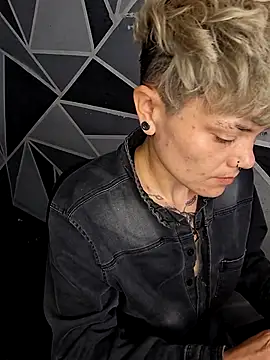 megan NL online show from 9, 2, 2026