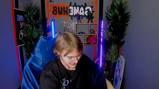 DonaldWoon online show from 2, 12, 2025