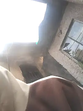 Eezxxx online show from 13, 3, 2026